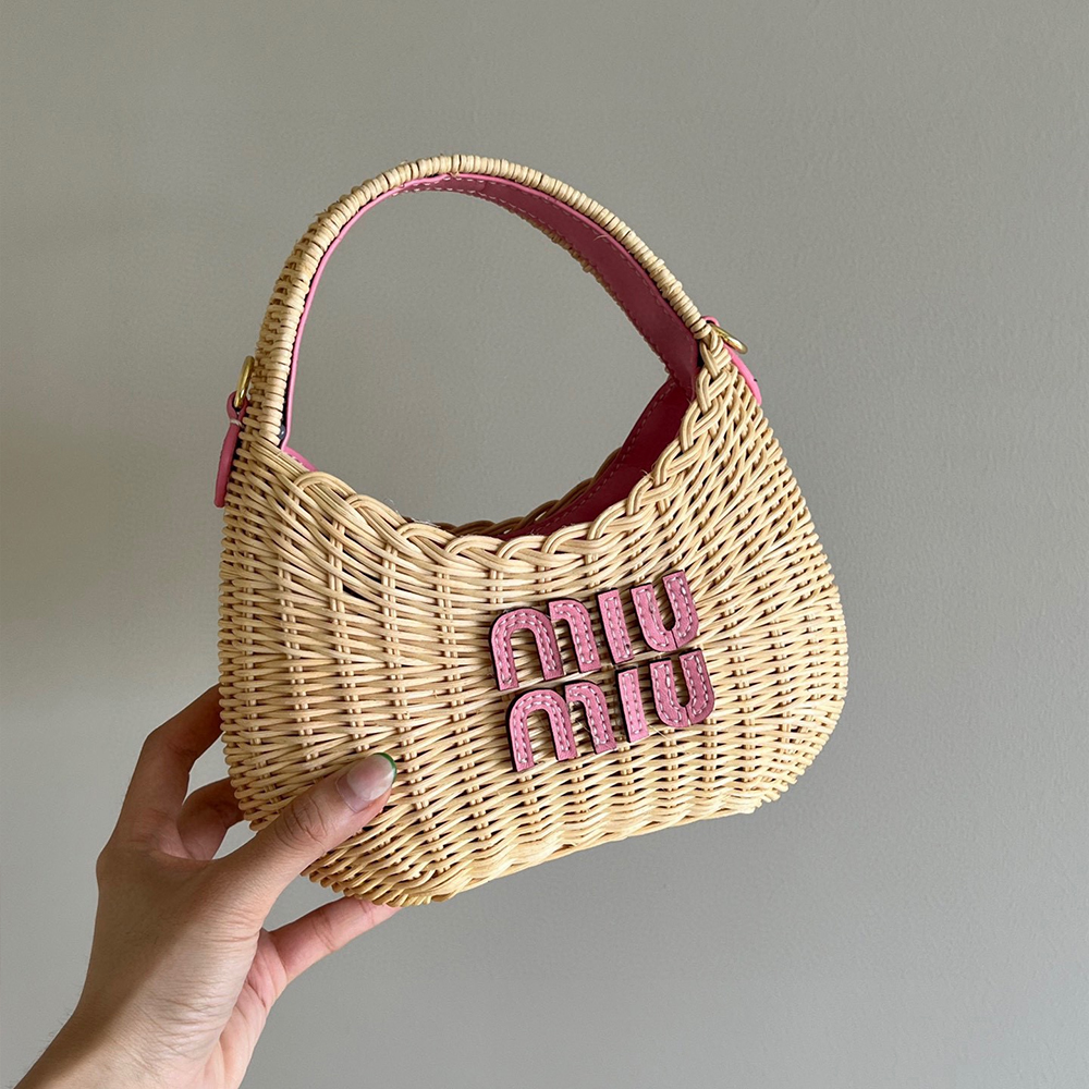 Miumiu Hobo Woven Wicker Shoulder Bag Crossbody Bag(Replica)