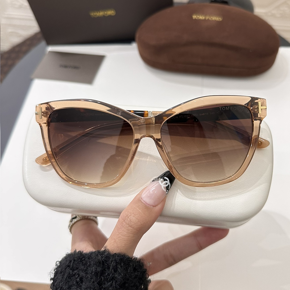 Tom Ford Fashion Sunglasses Top Quality（Replica）