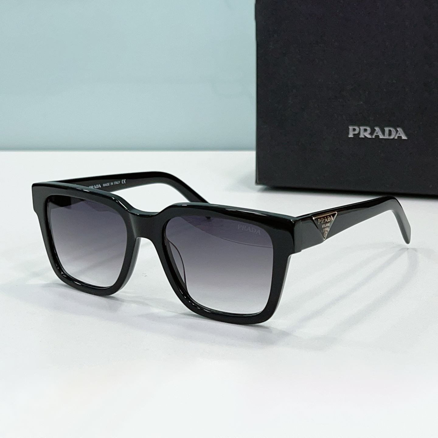 Prada Mirror leg Stereoscopic Sign sunglasses Top quality (Replica)