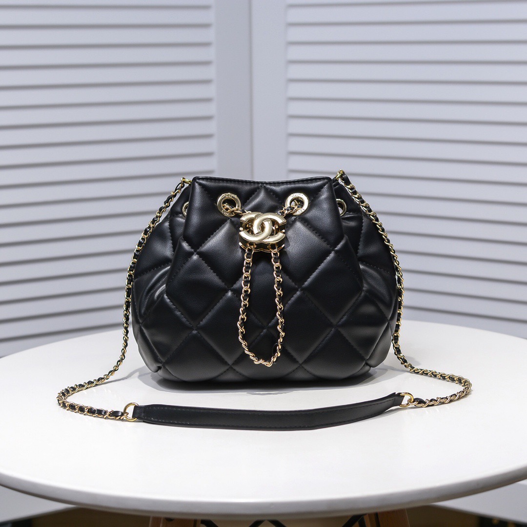 Chanel Lambskin Bucket Bag Shoulder Crossbody Bag(Replica)
