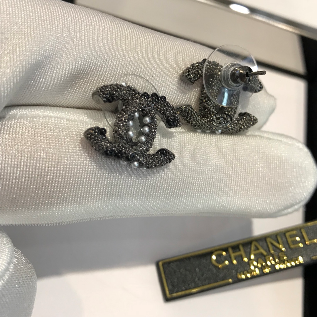 Chanel  Earrings