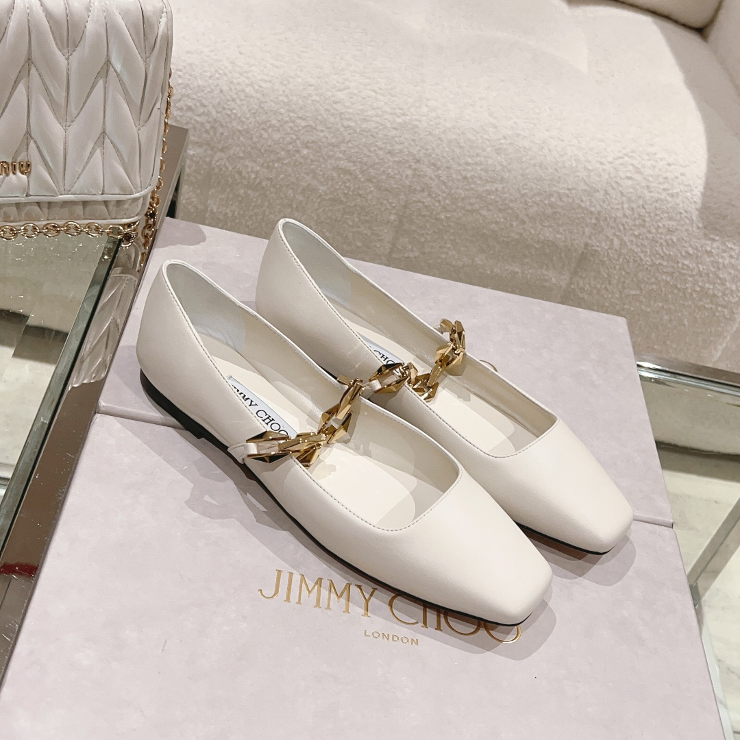 Jimmy Choo Diamond Leather Round Head Slide Sandal (Replica)