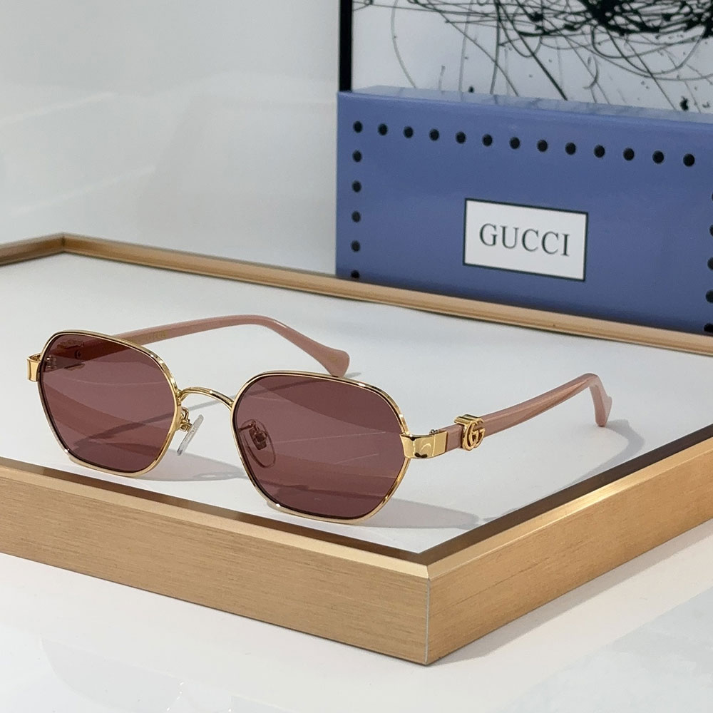 Gucci Metal mirror leg Logo sunglasses Top quality (Replica)