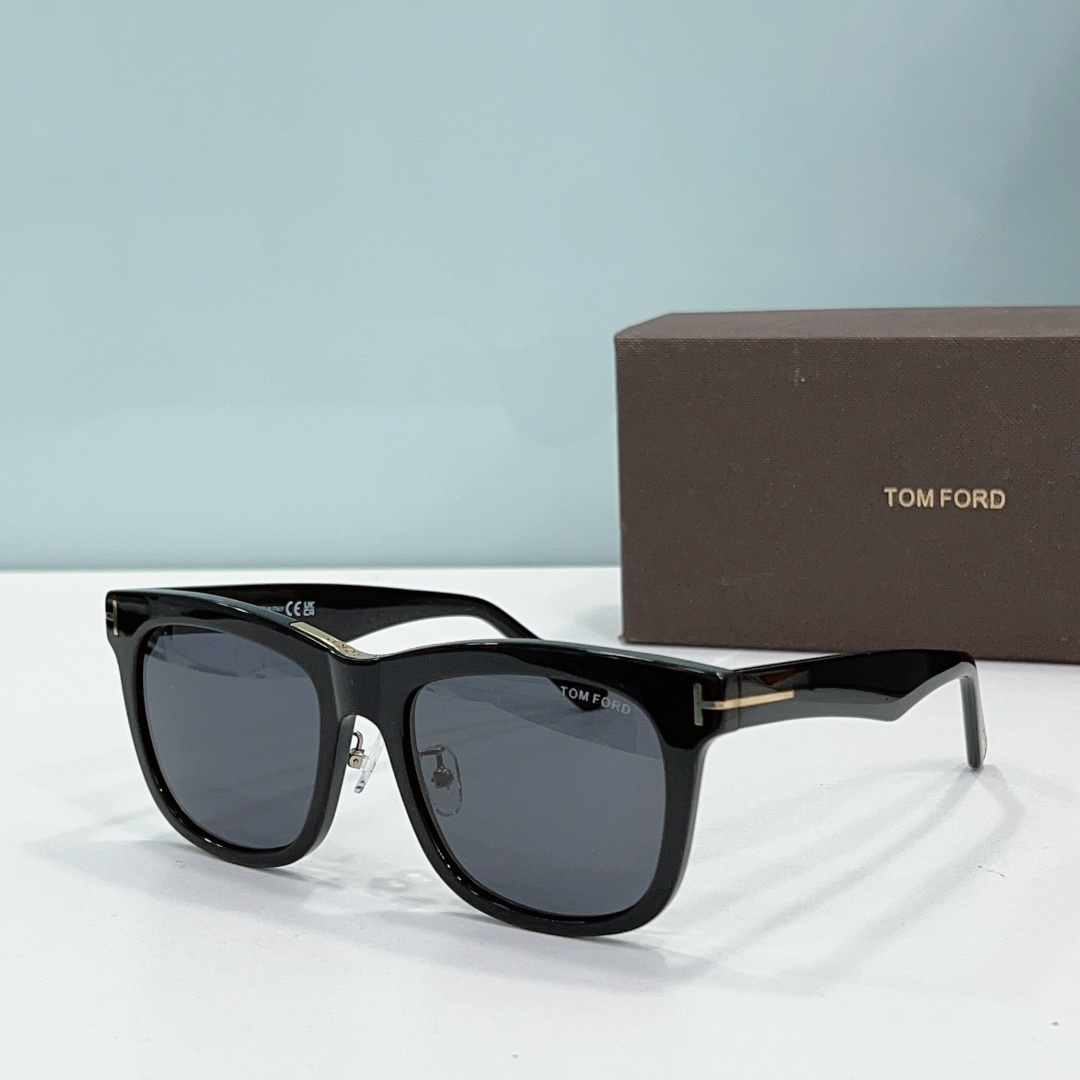 Tom Ford Thick Frame Sunglasses Top Quality(Replica)