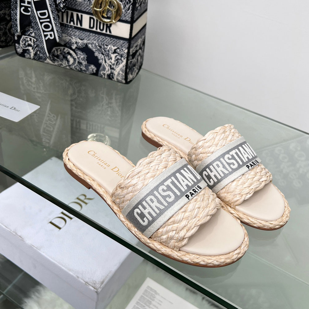 Dior  knit Word Comfortable Fashion Flip-flops  Slide Sandal (Replica)