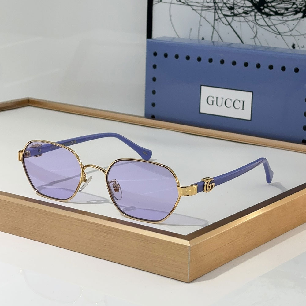 Gucci Metal mirror leg Logo sunglasses Top quality (Replica)