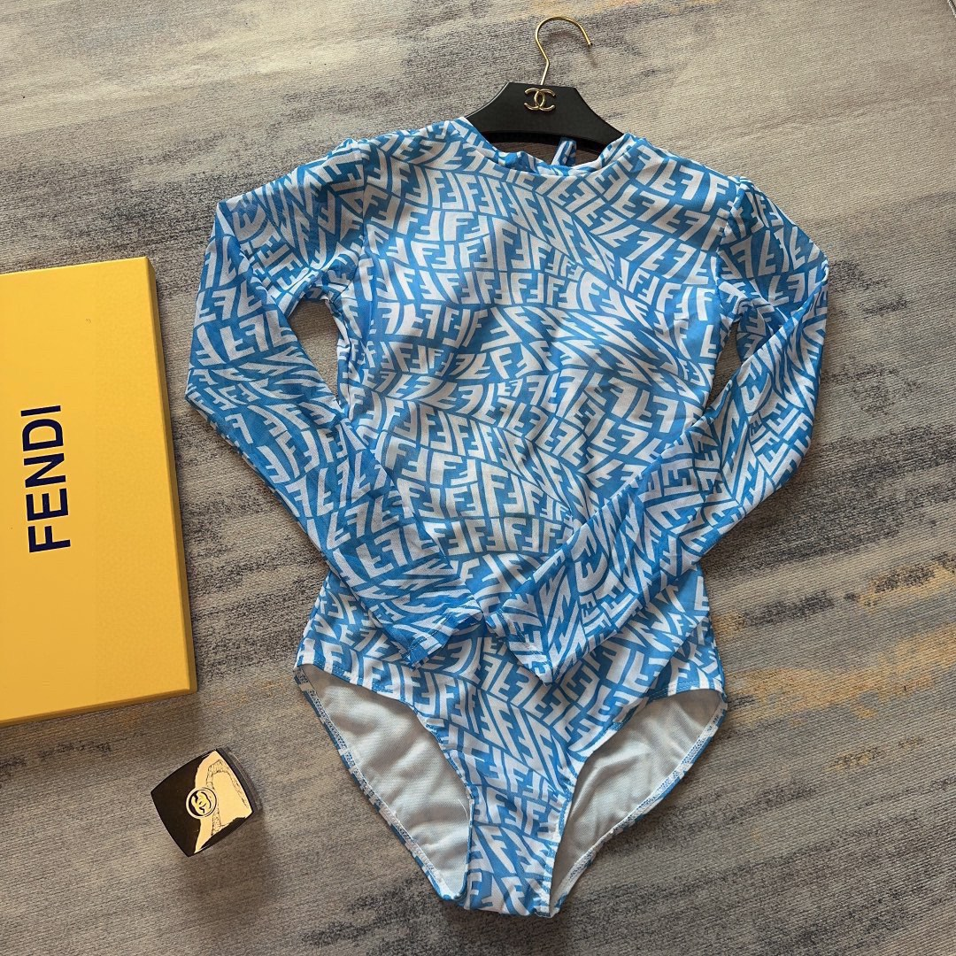 Fendi One-piece, Long-sleeved Swimsuit Swimwear（Replica）