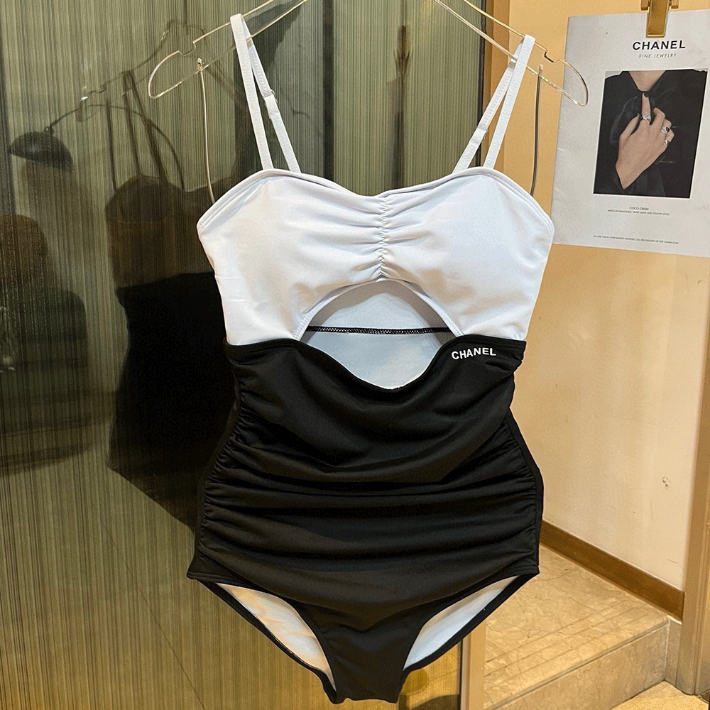 Chanel Suspender One-piece Swimsuit   Swimwear（Replica）