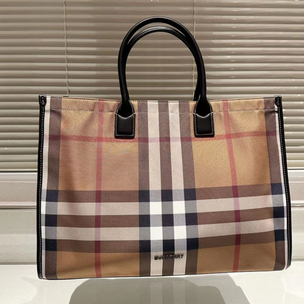 Burberry Tote Bag(Replica)