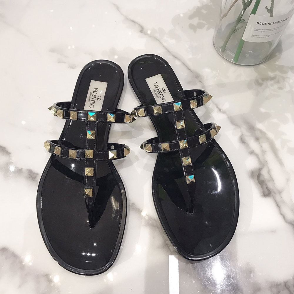 Valentino Rockstud Rubber Flat Flip Flops Slide Sandal(Replica)
