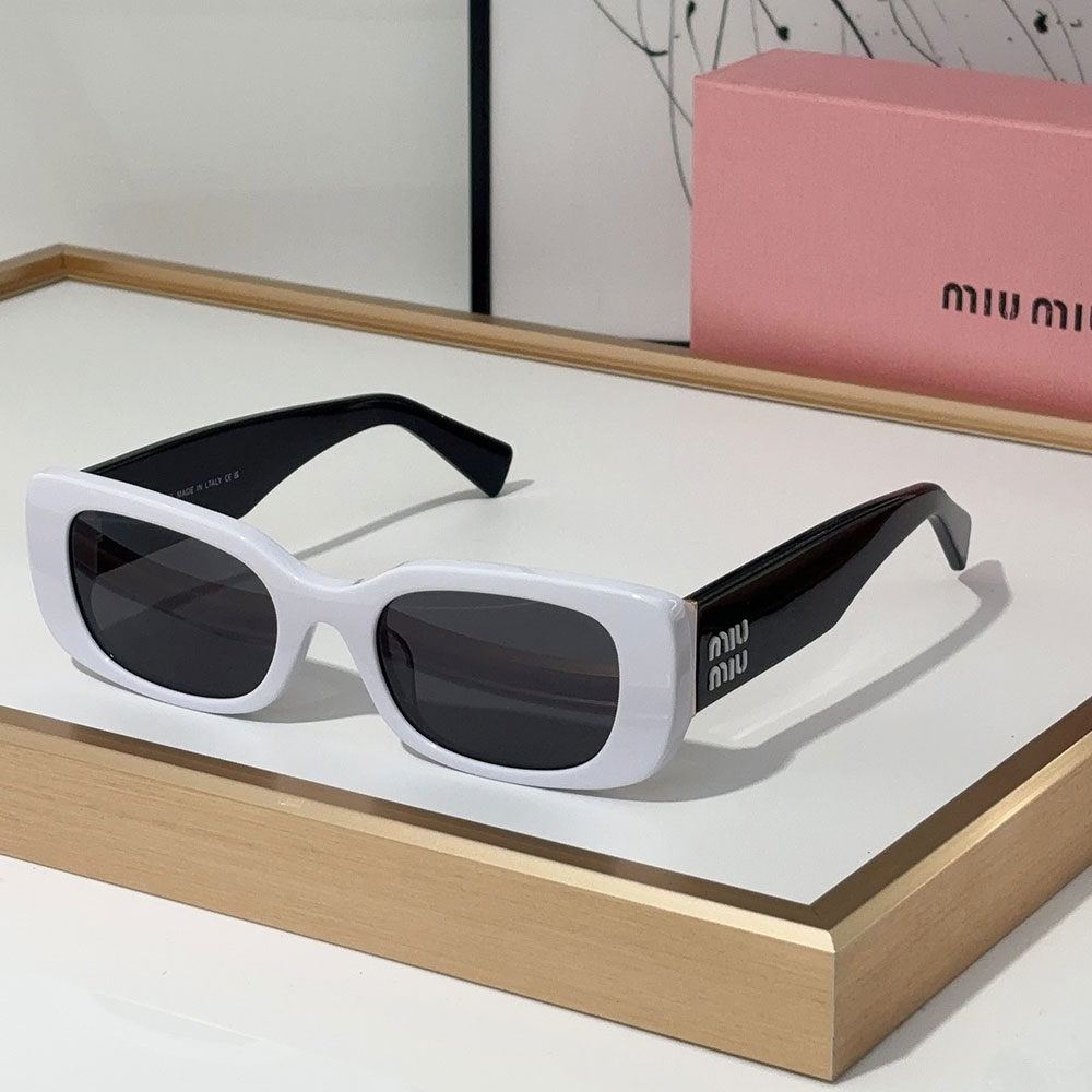 Miumiu Mirror leg Logo Cat eye Sunglasses Top quality (Replica)