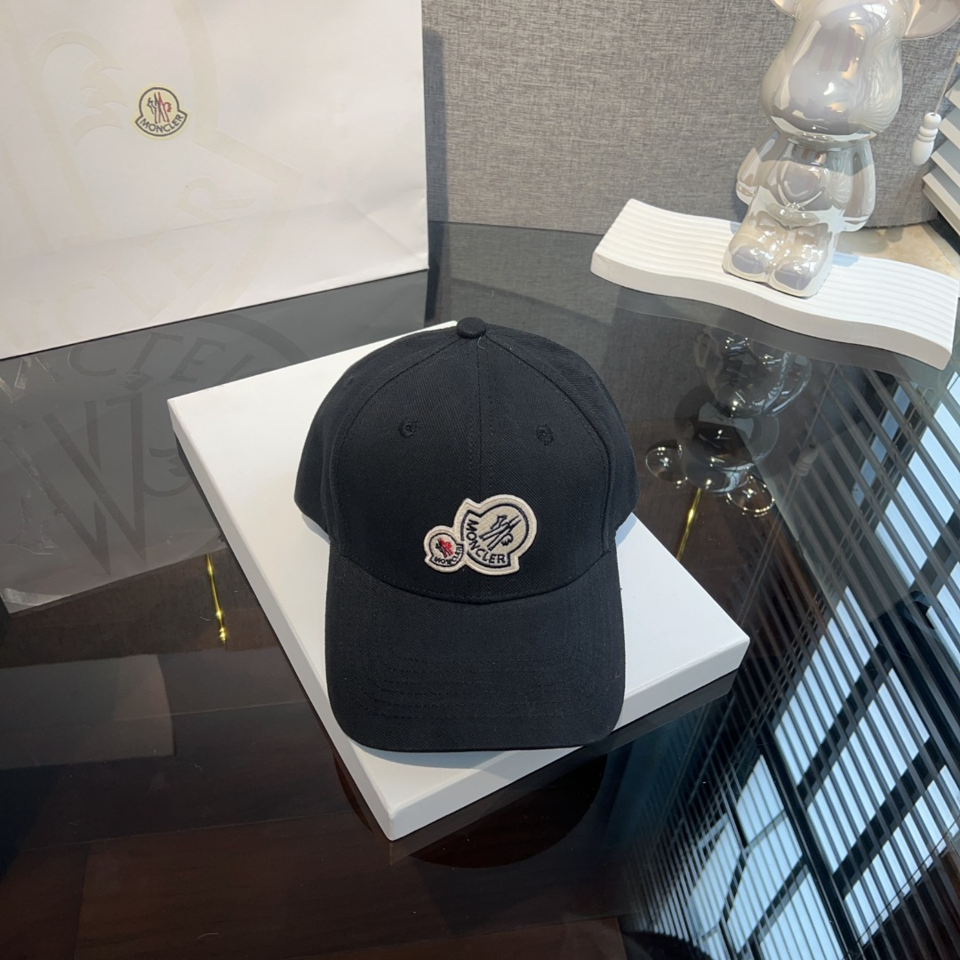 Moncler Double Logo Baseball Cap  Sunhat (Replica)