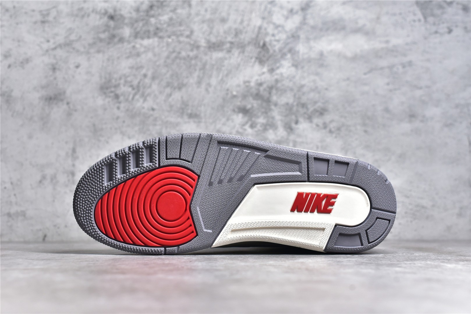 Jordan 3 Retro White Cement (2013)