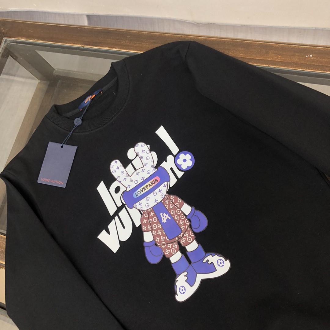 Louis Vuitton 2023 new autumn and winter couples style round neck sweatshirt
