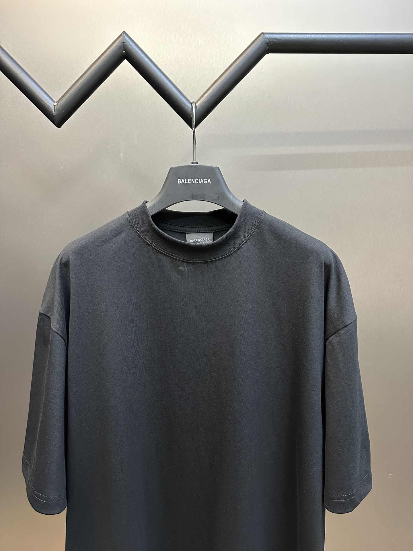 Balenciaga double back embroidered short sleeves