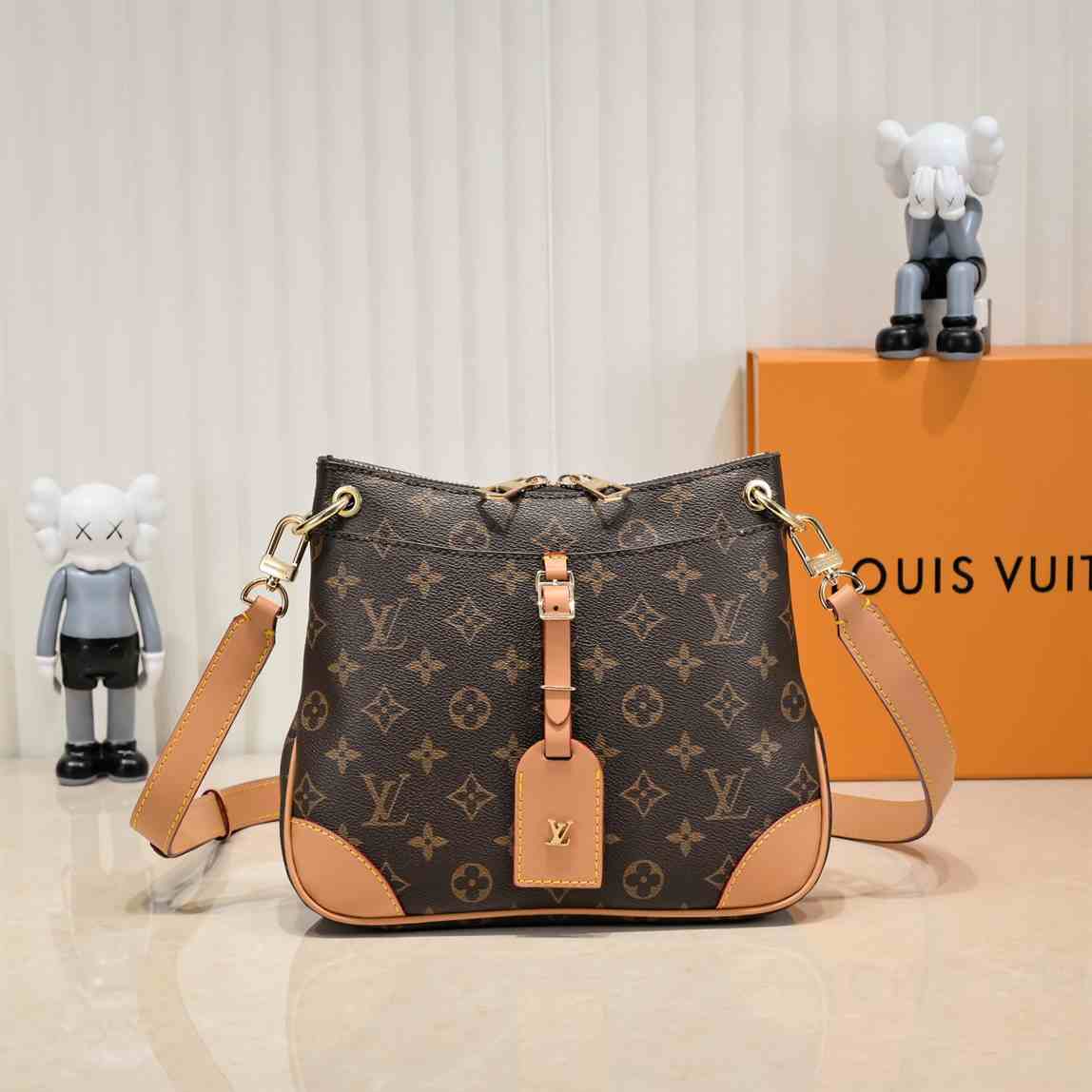 Louis Vuitton ODON PM replica