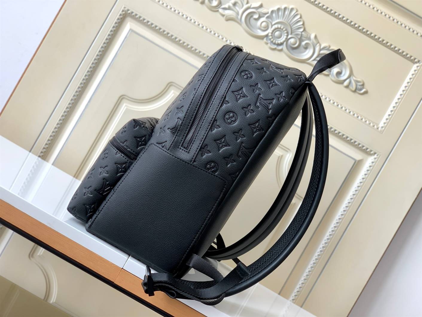 Louis Vuitton Discovery Backpack PM   Original replica