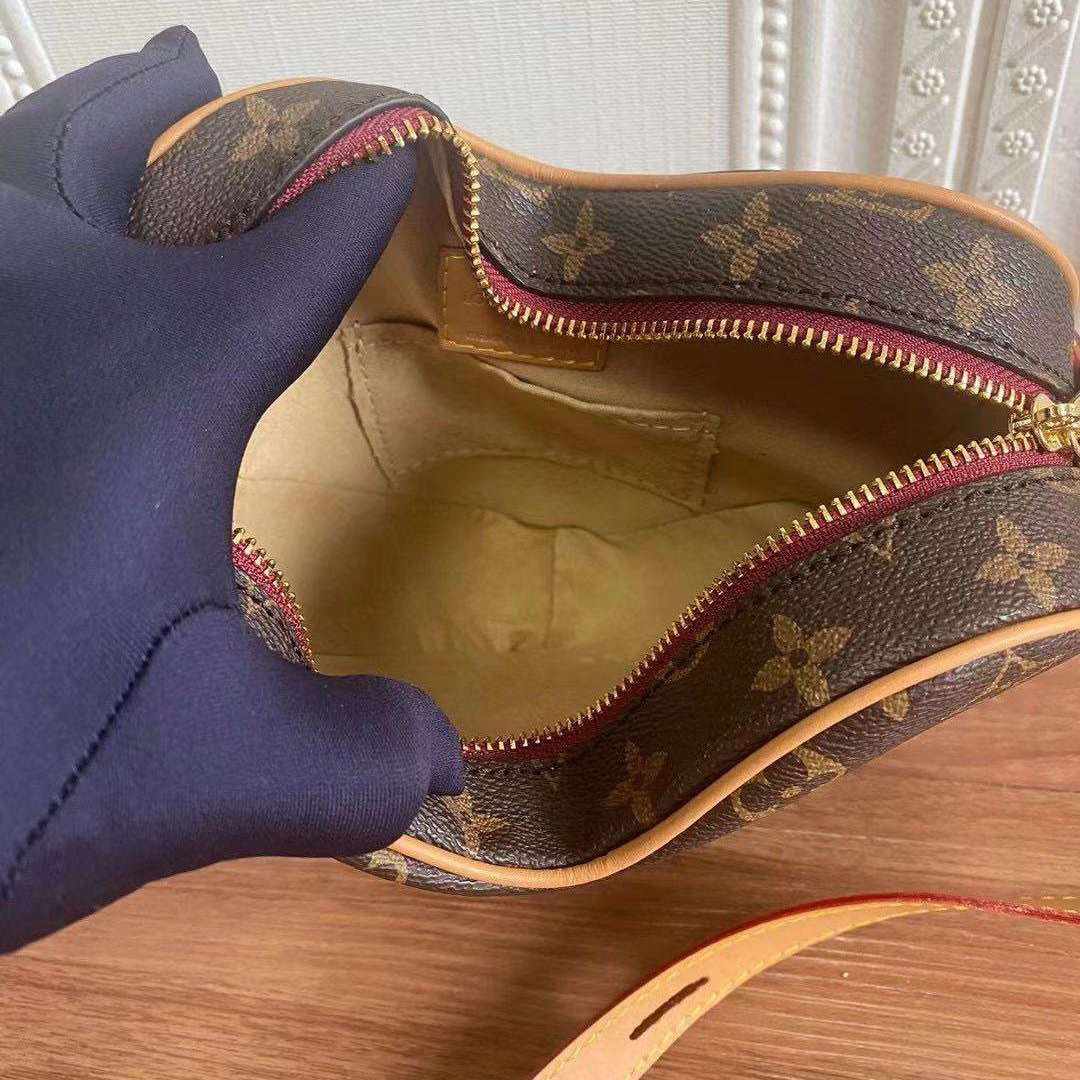 Louis Vuitton  CUR replica