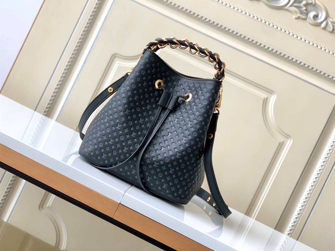 Louis Vuitton Néonoé BB   Original replica