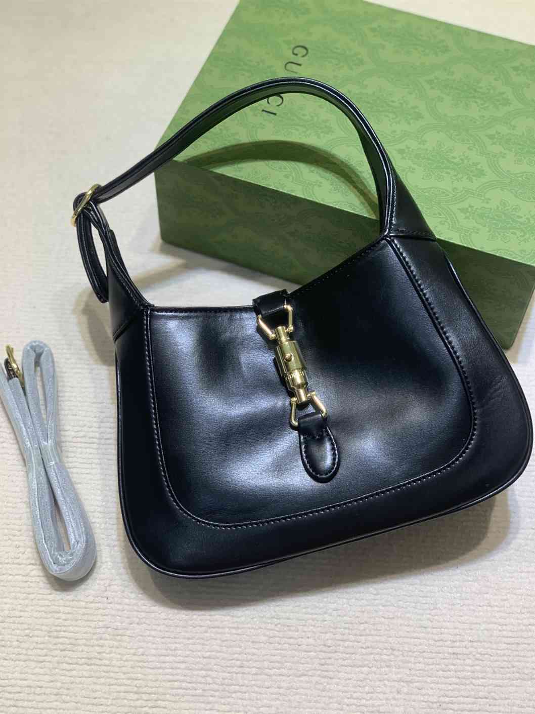 Gucci Jackie 1961 Leather Small Shoulder Bag replica