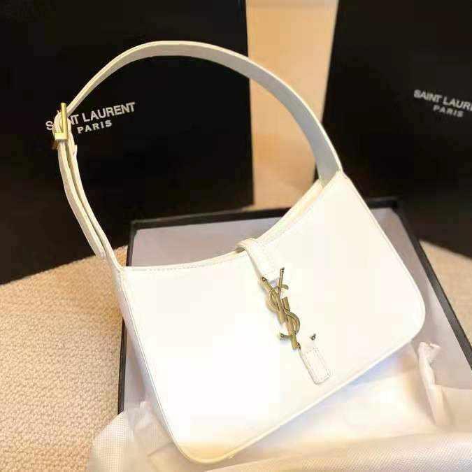 YSL LE 5  7 HOBO BAG IN SMOOTH LEATHER replica