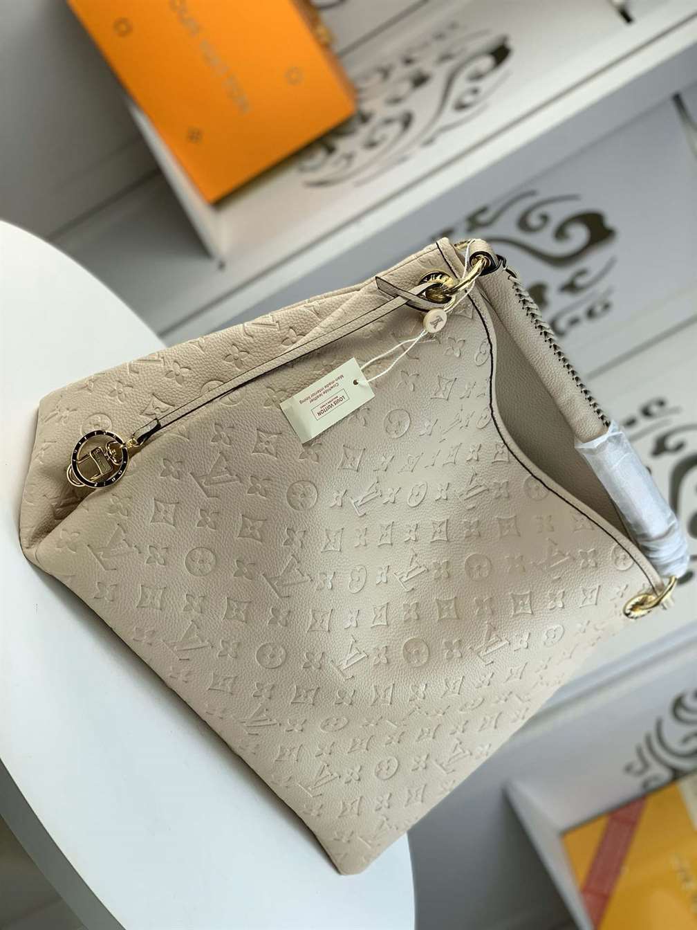 Louis Vuitton ARTSY MM Monogram Empreinte replica