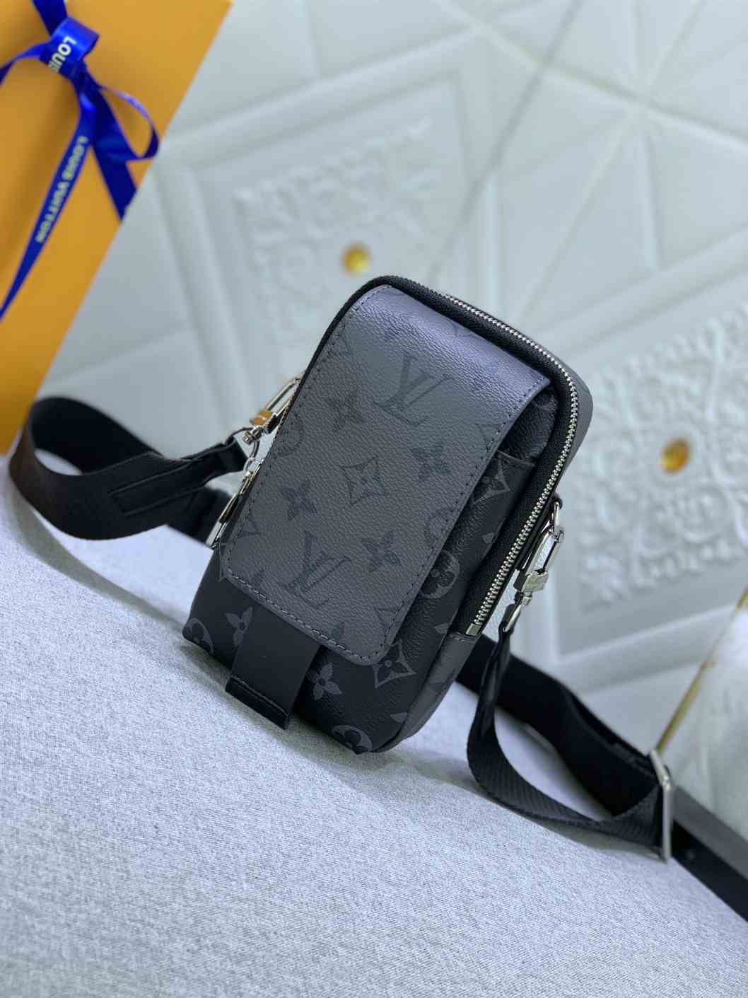 Louis Vuitton DOUBLE PHONE POUCH NM replica