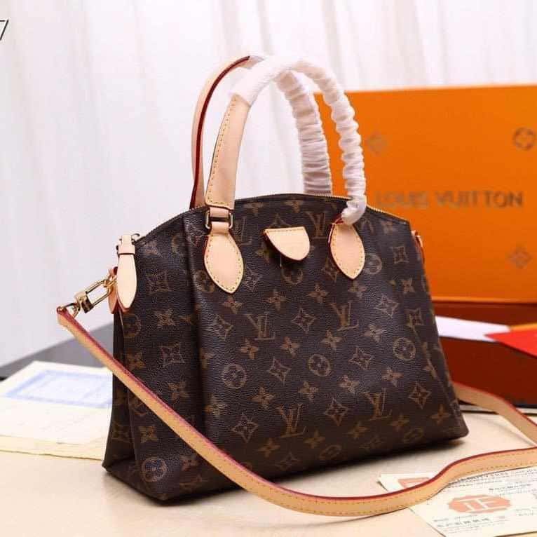 Louis Vuitton Rivoli MM replica