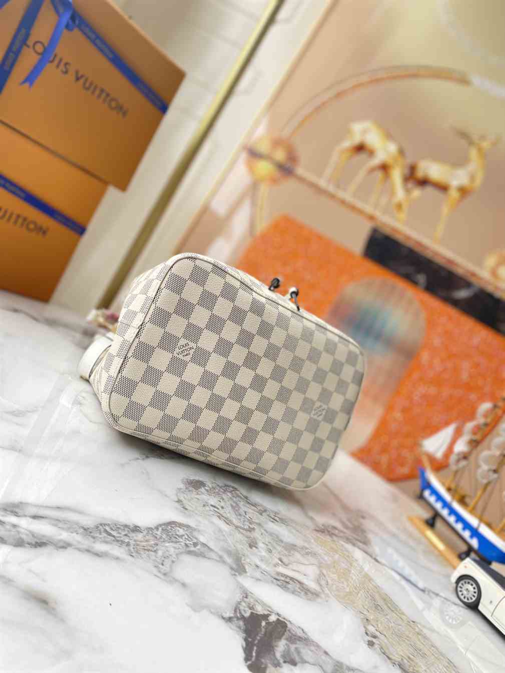 Louis Vuitton NONO BB replica