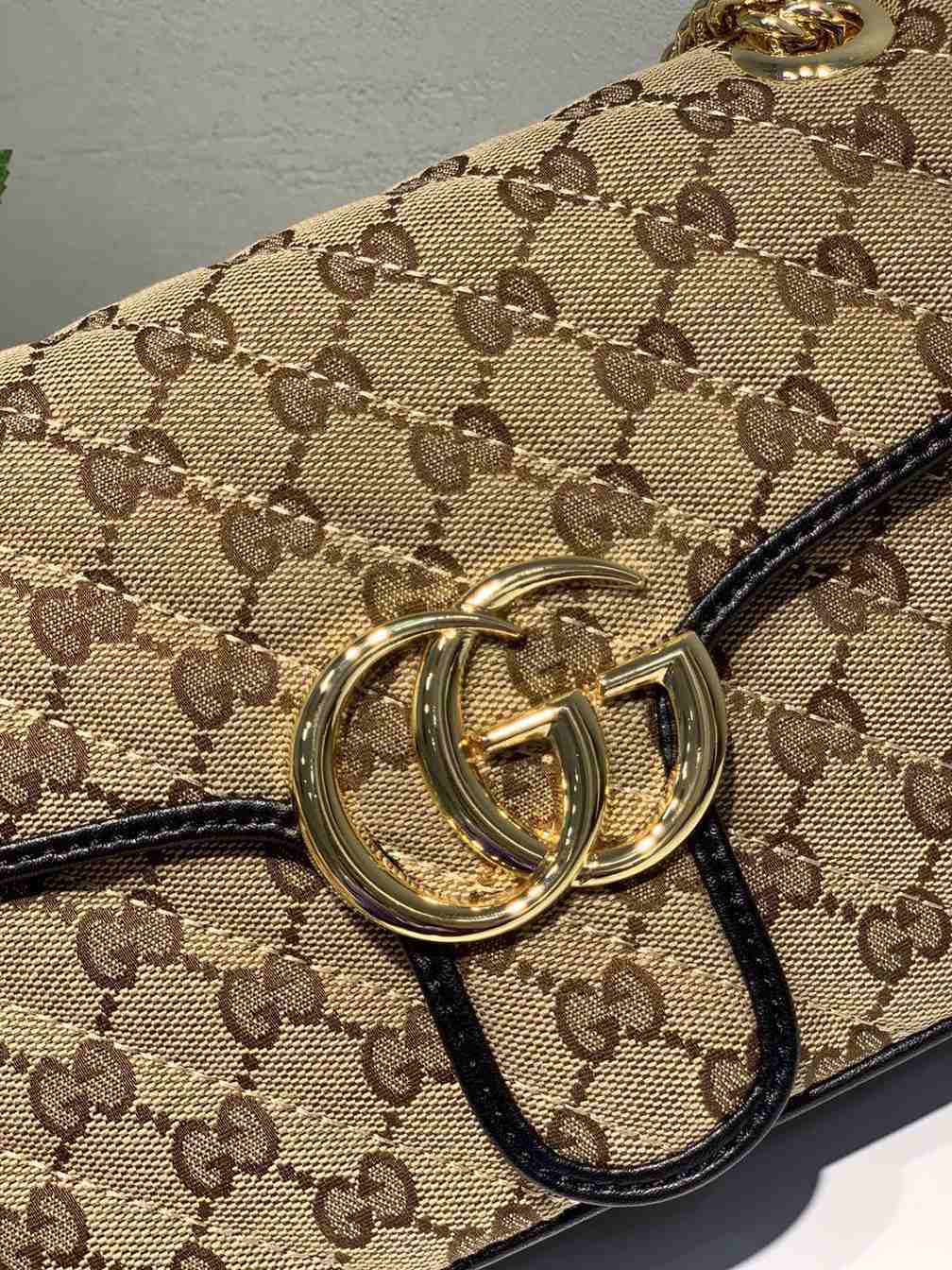 Gucci GG Marmont Small Shoulder Bag replica