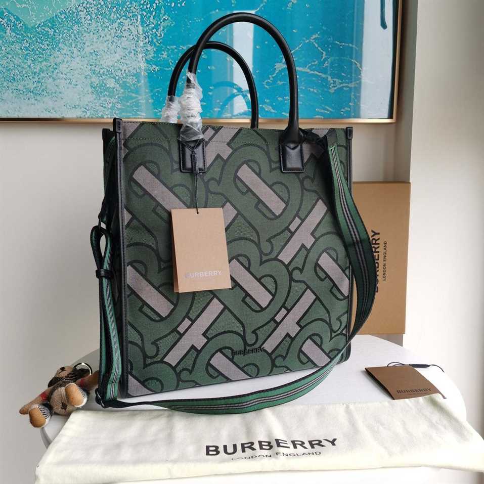 Burberry Denny Checked Tote Bag replica