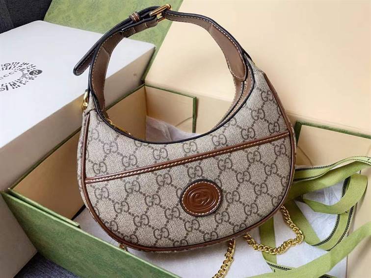 Gucci Half-moon-shaped mini bag replica