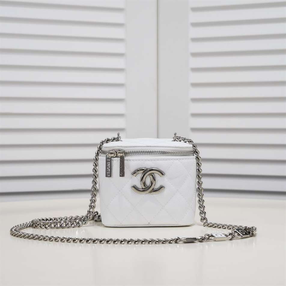 Chanel SMALL VANITY WITH CHAIN replica