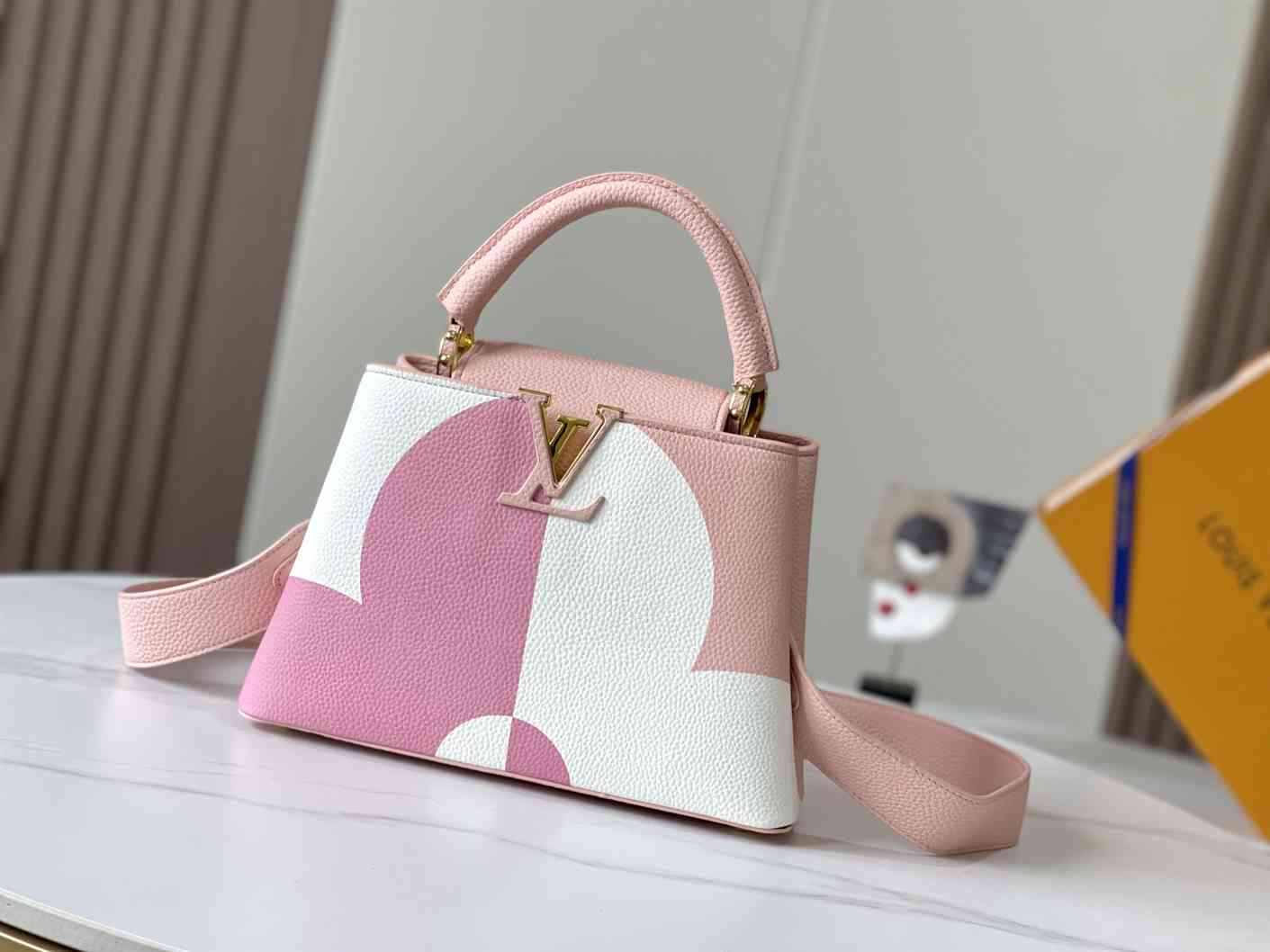 Louis Vuitton Capucines BB Monogram Flower replica