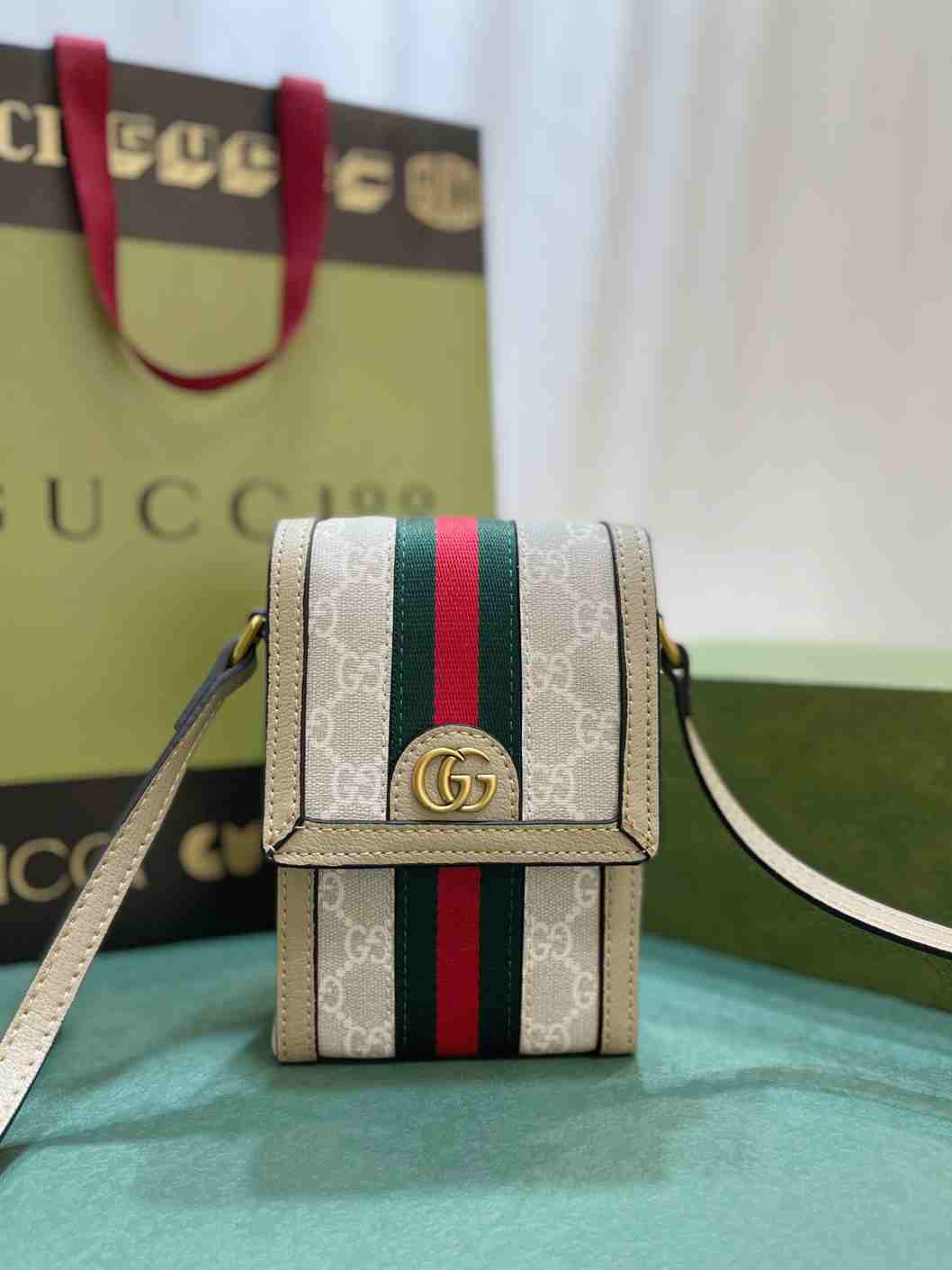 Gucci Ophidia Top Handle Mini Bag replica