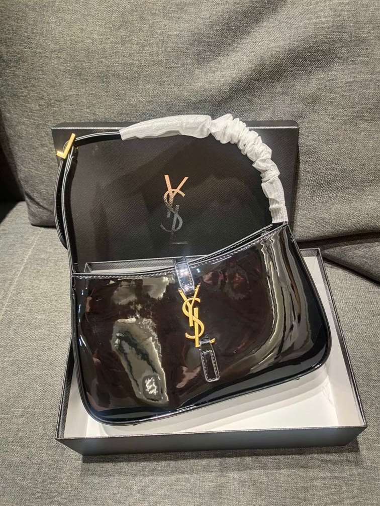 YSL LE 5  7 HOBO BAG IN SHINY LEATHER replica