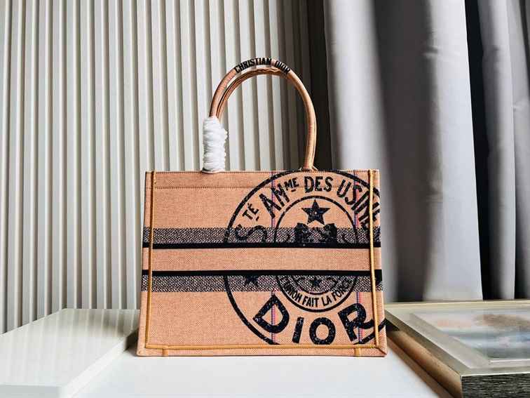 Dior MEDIUM BOOK TOTE Beige Jute replica