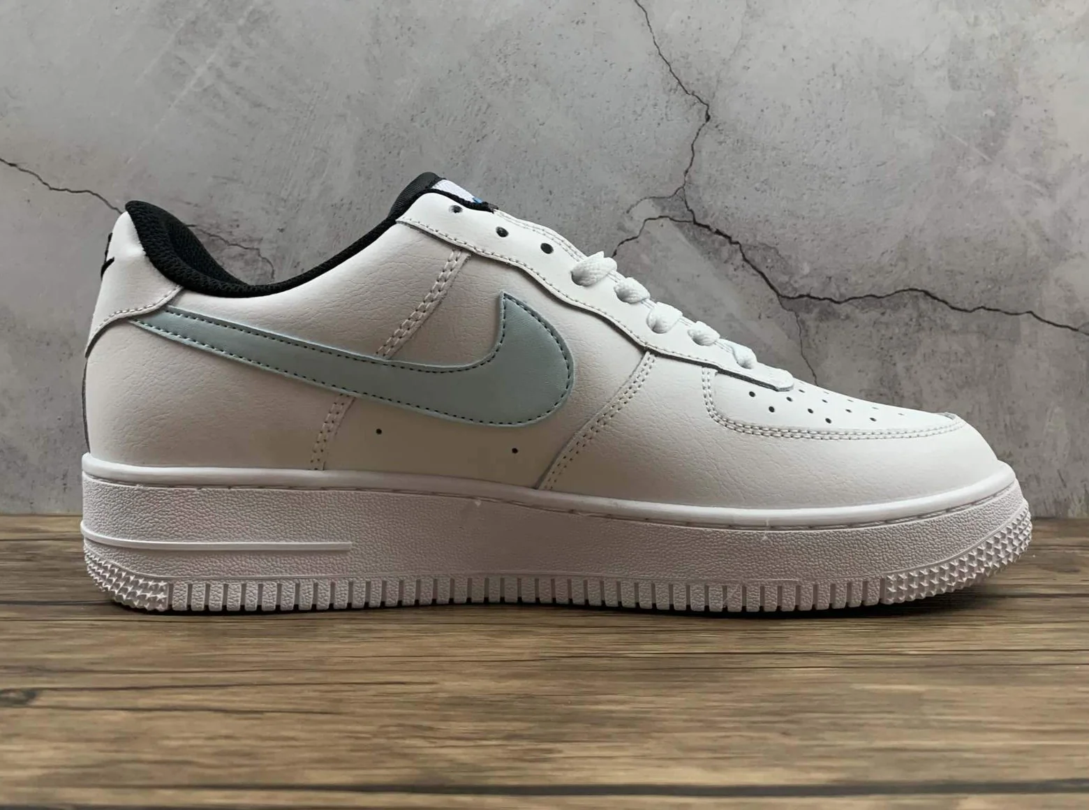 Réplica AIR FORCE 1 LIGHT BLUE Nike Sneaker