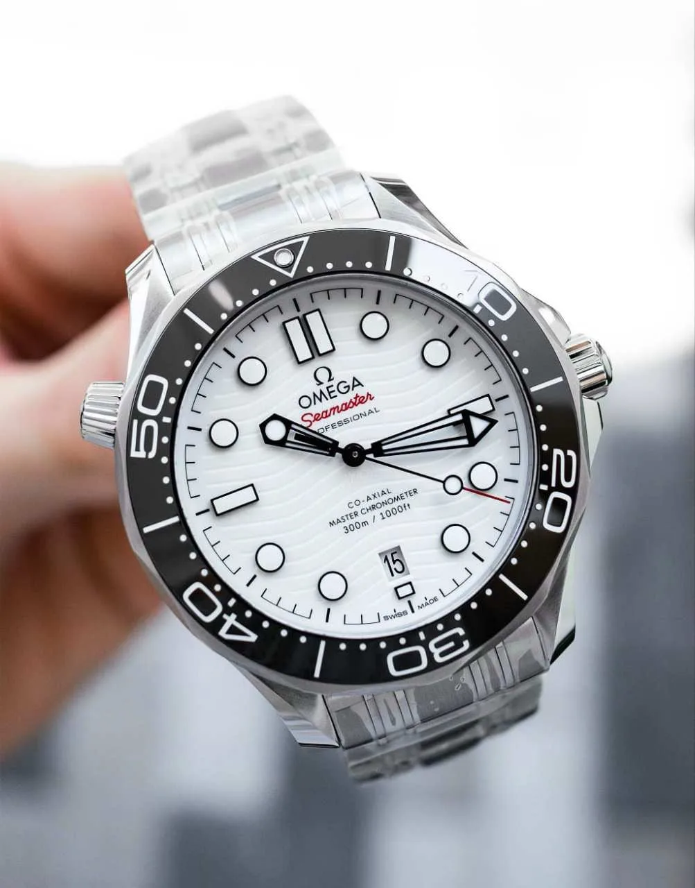 Omega Seamaster Diver 300M Co-Axial Master Chronometer 42 mm