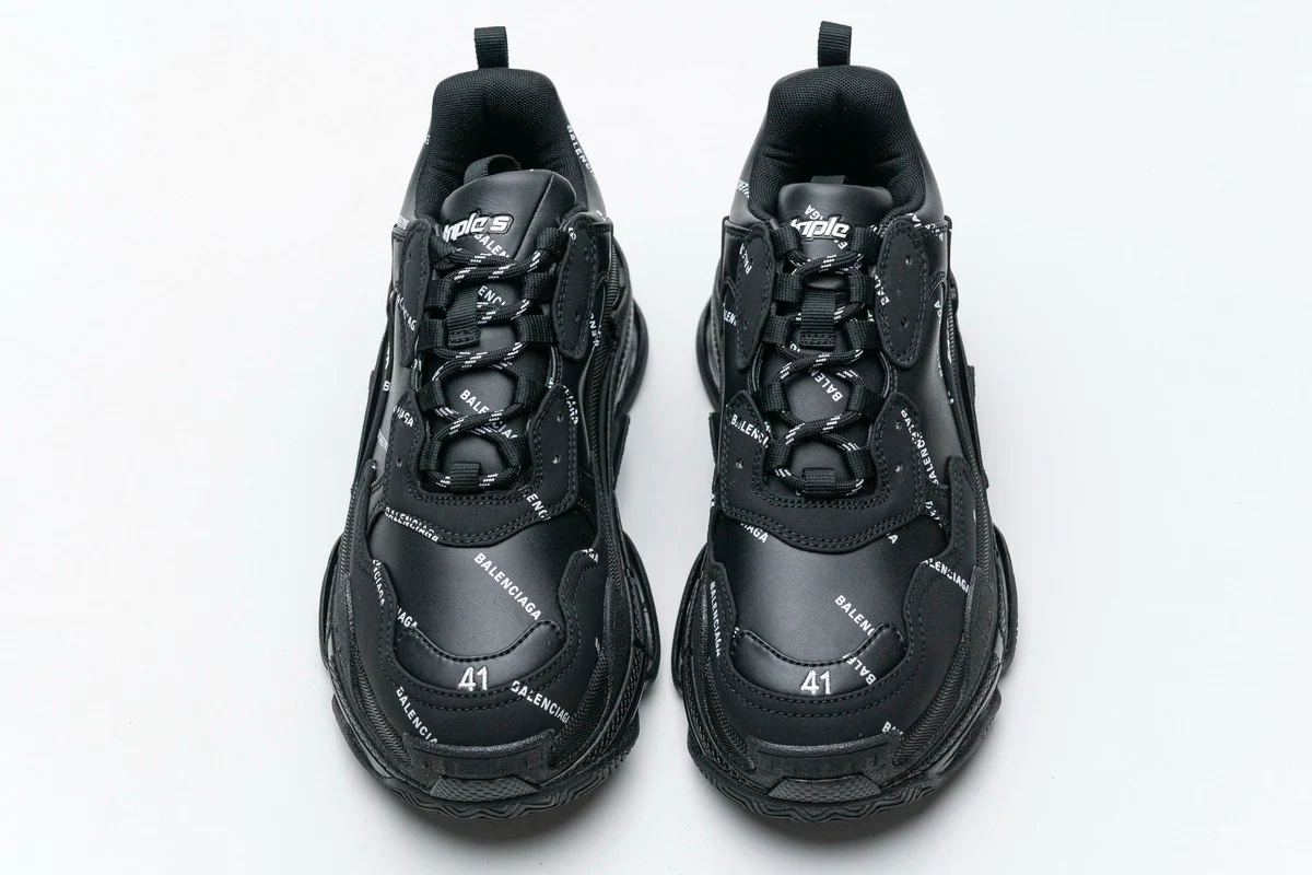Réplica BALENCIAGA TRIPLE S BLACK DETAILS