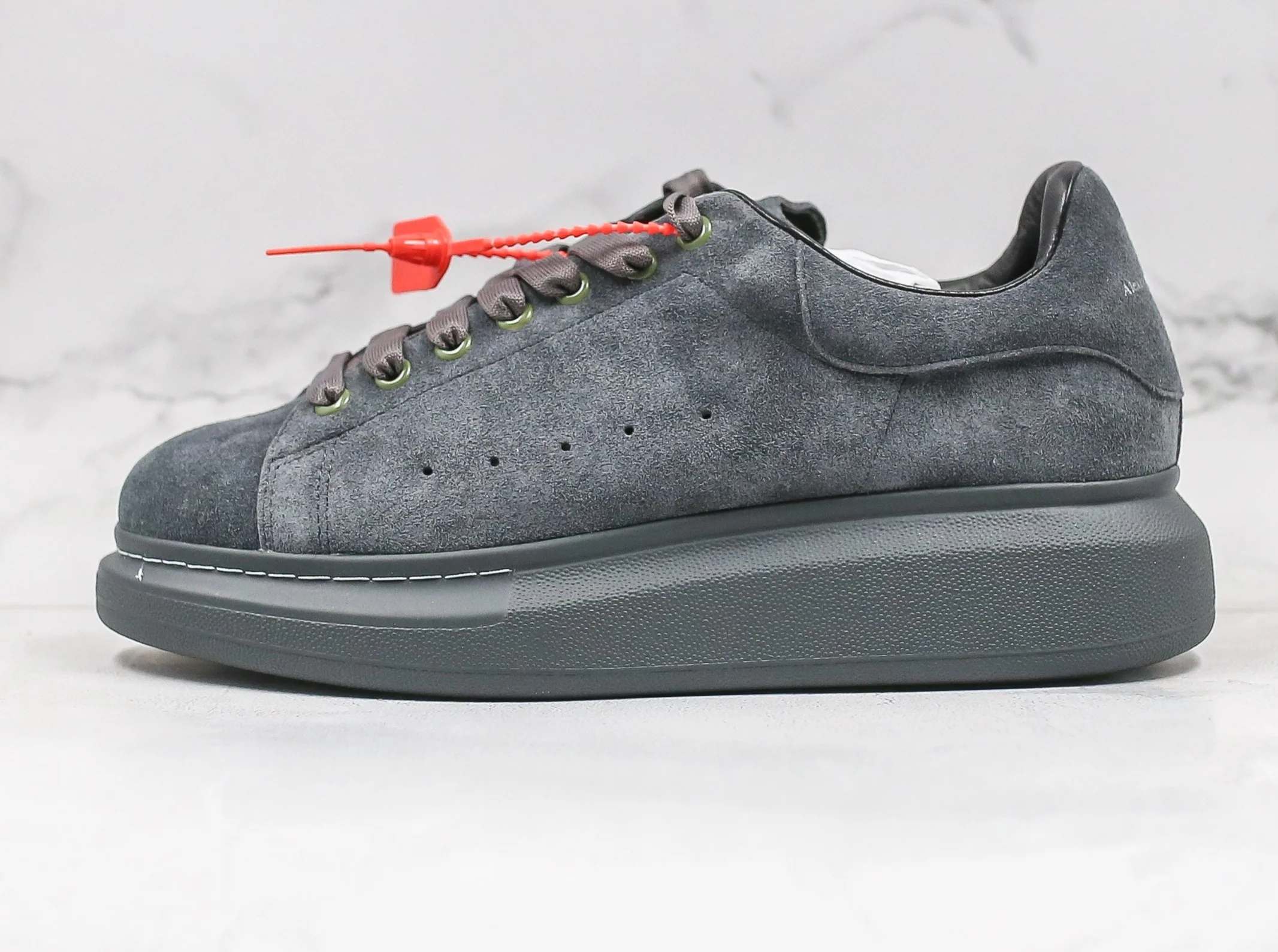 Réplica MCQUEEN OVERSIZED SNEAKER