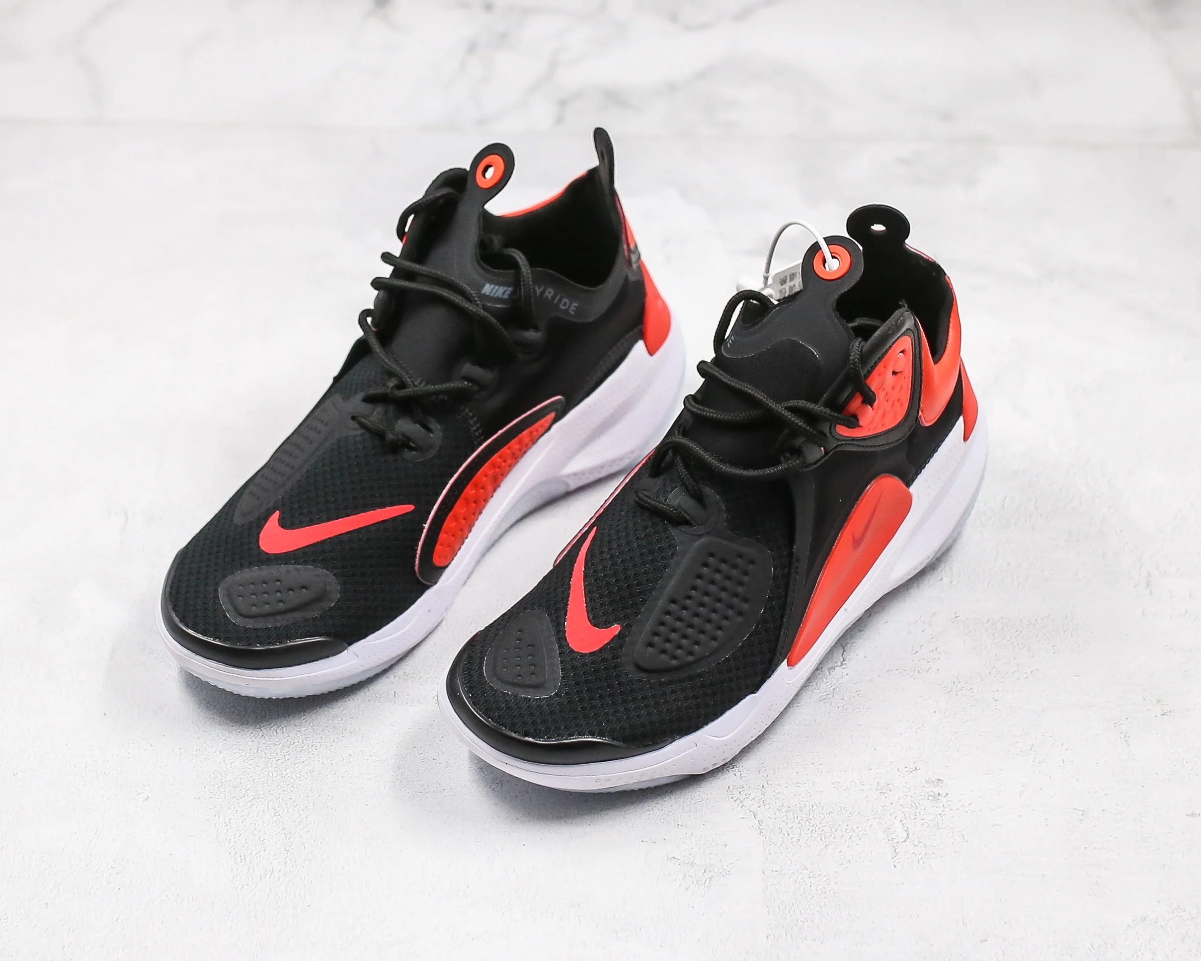 Réplica JOYRIDE CC3 SETTER - BLACK & RED Nike Sneaker