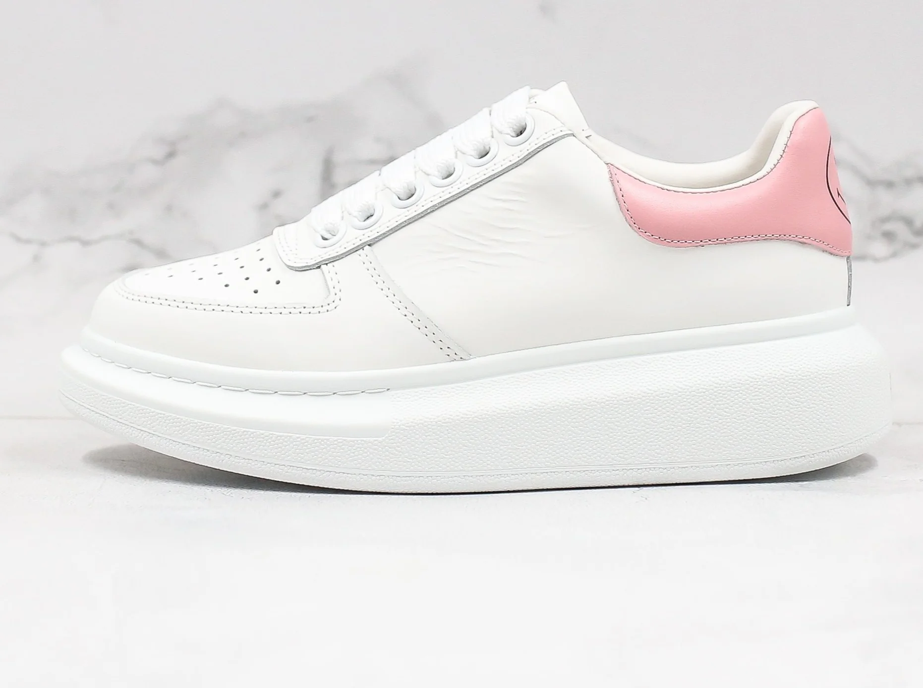 Réplica MCQUEEN OVERSIZED SNEAKER