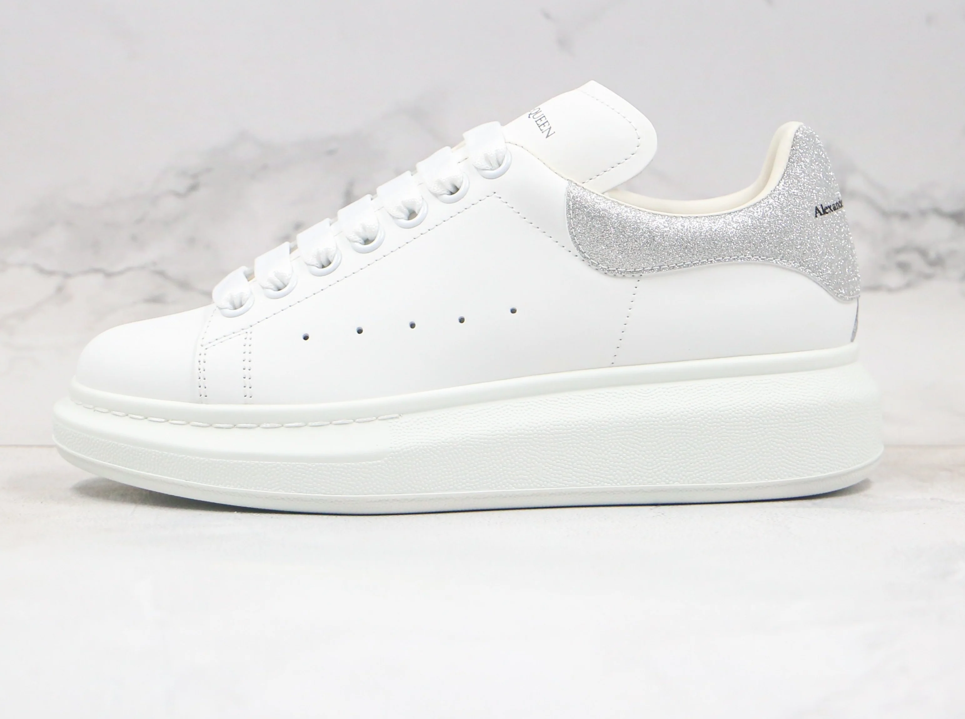 Réplica MCQUEEN OVERSIZED SNEAKER