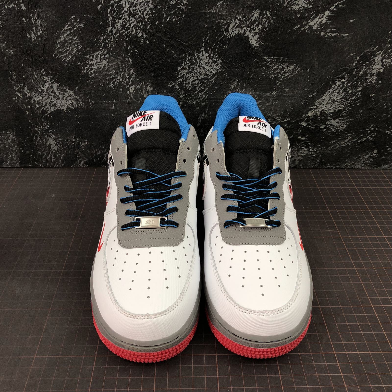 Réplica AIR FORCE 1 TOP Nike Sneaker