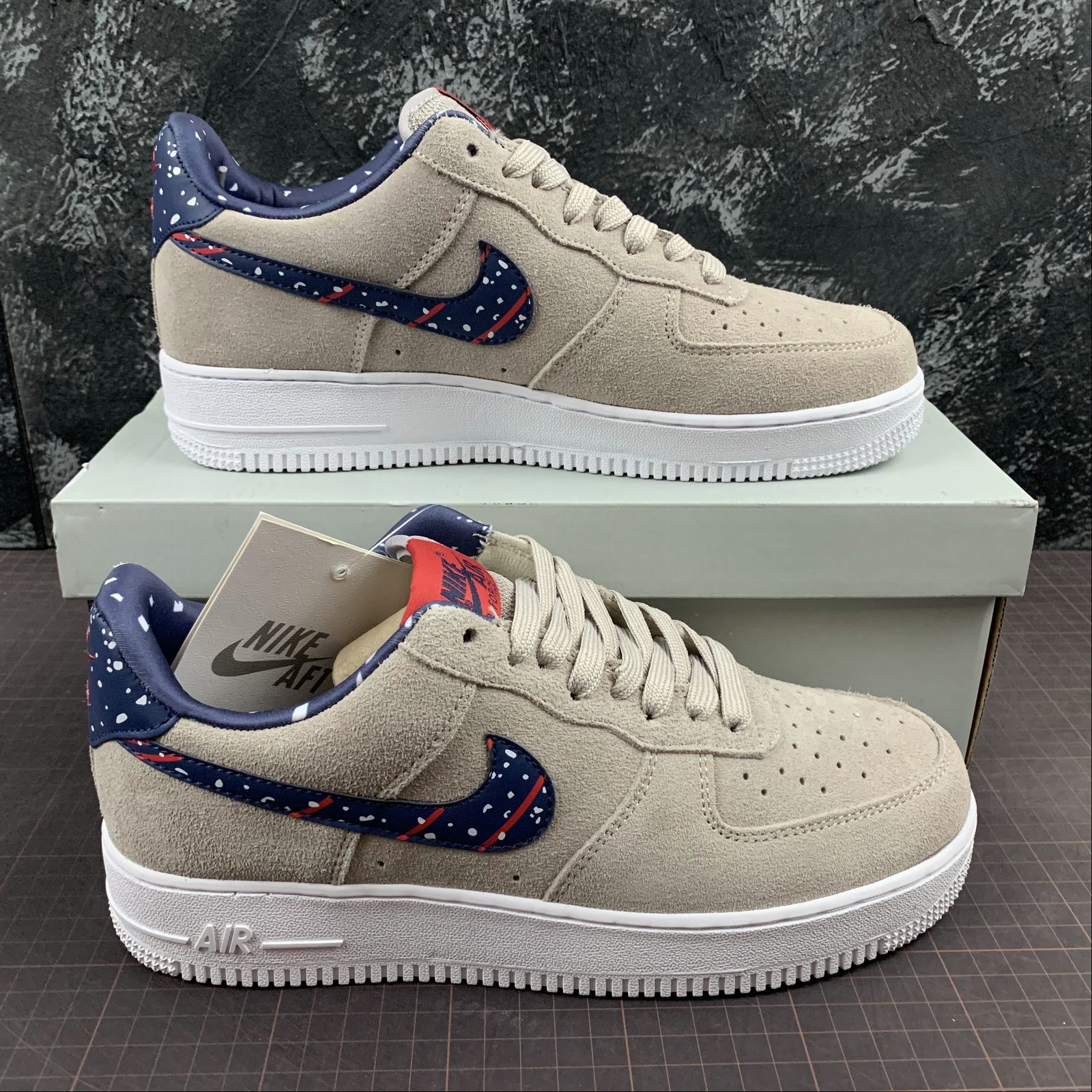 Réplica AIR FORCE 1 NASA Nike Sneaker