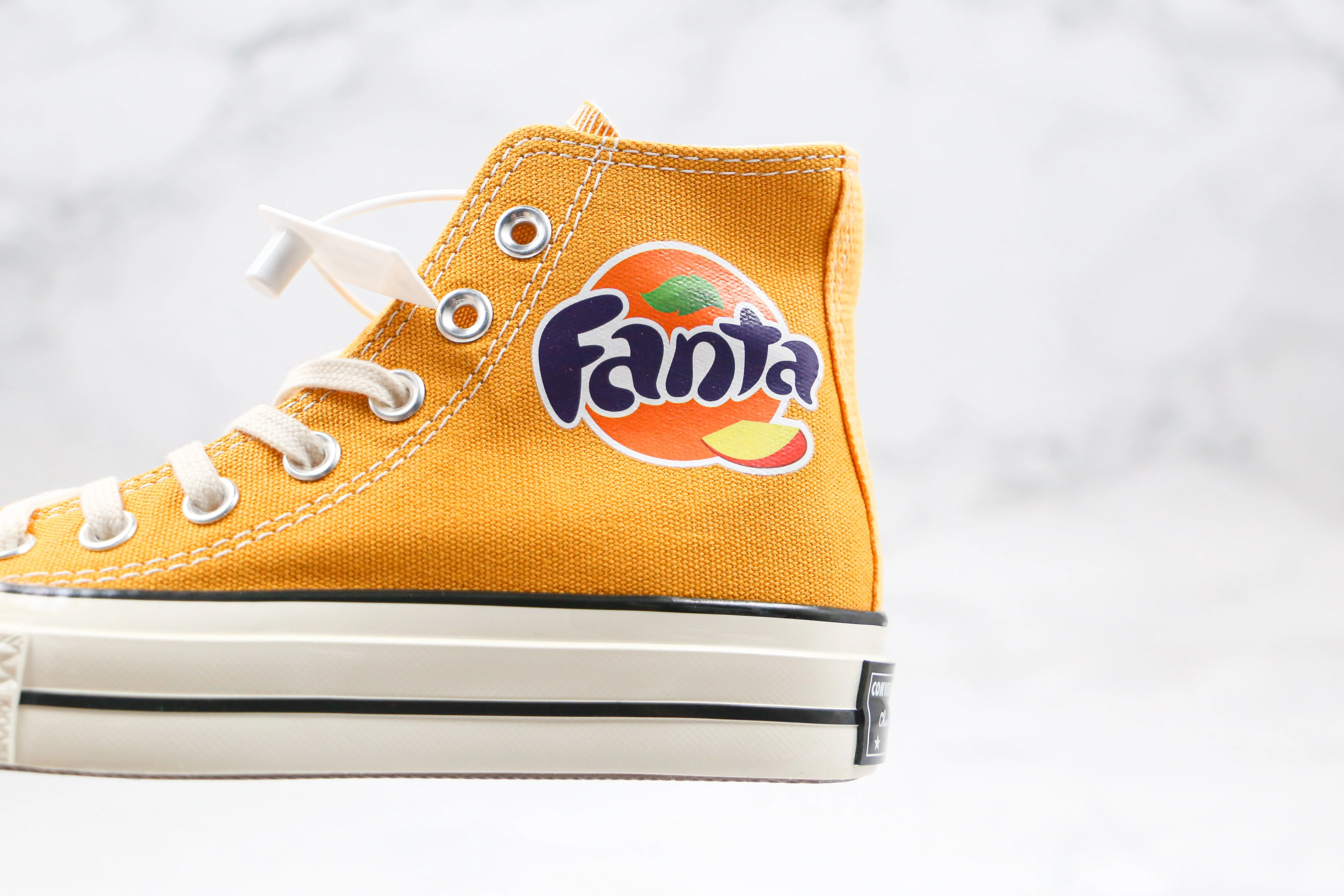 Réplica All Star X Fanta  Chuck Converse Shoes