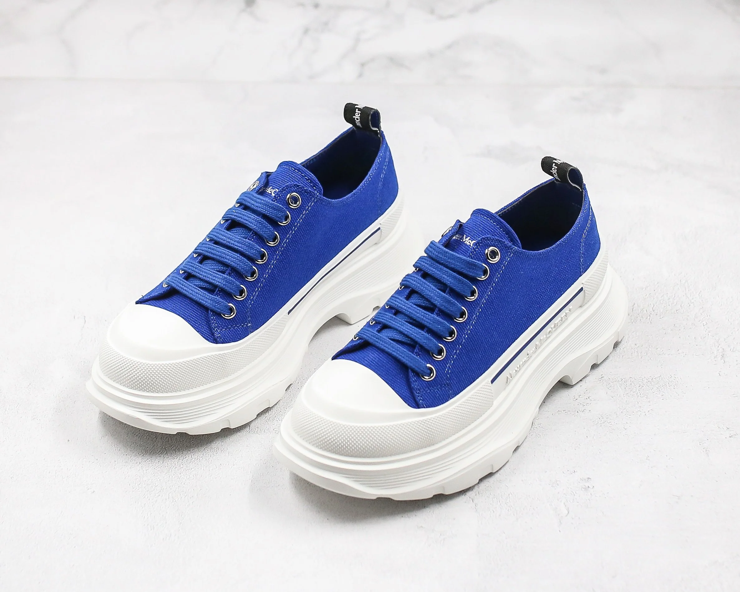 Réplica MCQUEEN TREAD SLICK LACE UP