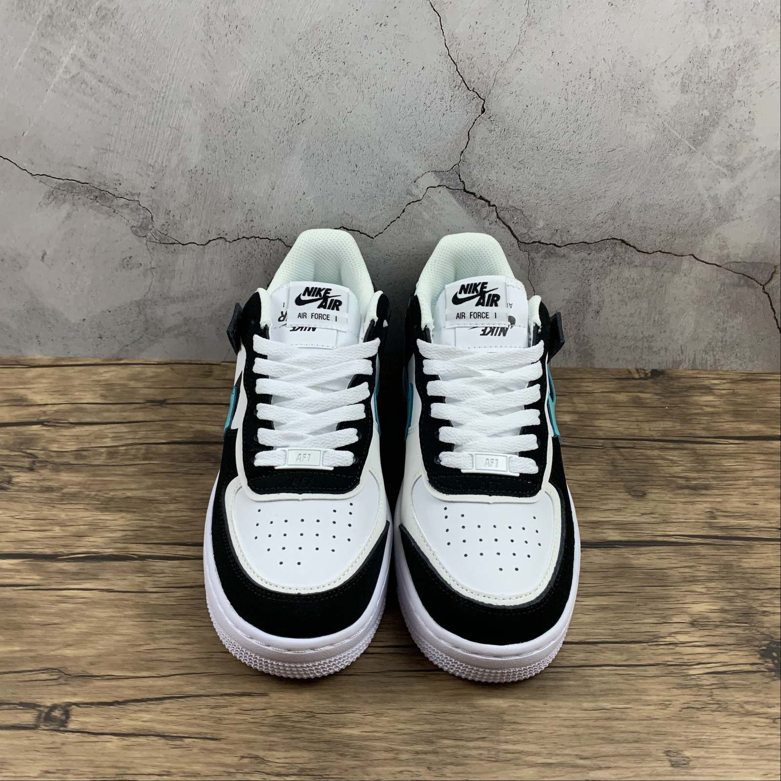 Réplica AIR FORCE 1 TURQUOISE PANDA Nike Sneaker