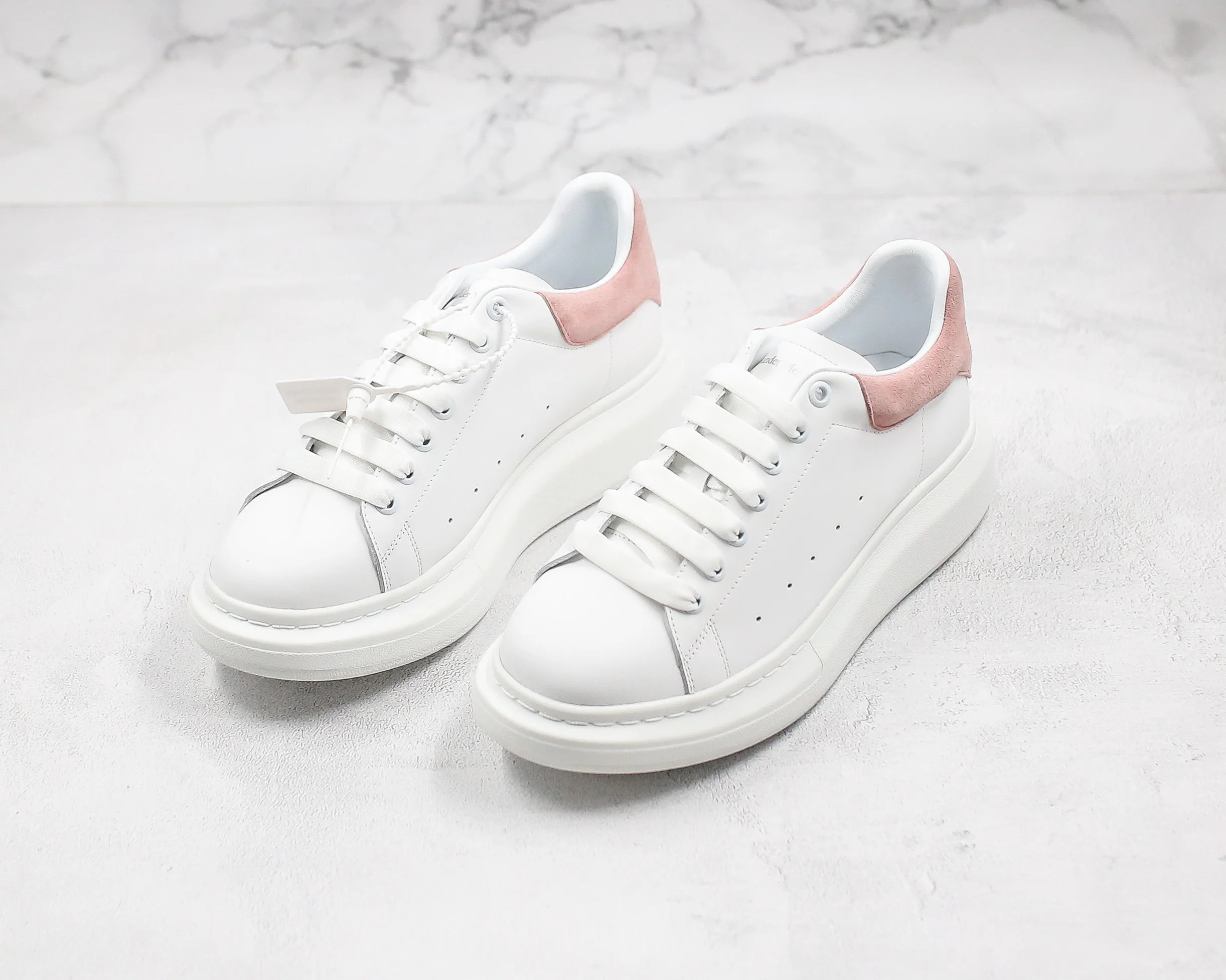 Réplica MCQUEEN OVERSIZED SNEAKER